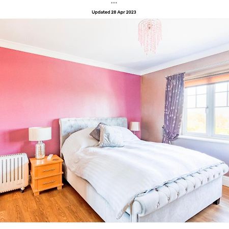 The Kings Suite Oak Drive, Colwyn Bay Ll29 7Yp First Floor Ngoại thất bức ảnh