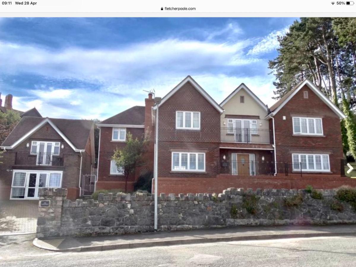 The Kings Suite Oak Drive, Colwyn Bay Ll29 7Yp First Floor Ngoại thất bức ảnh
