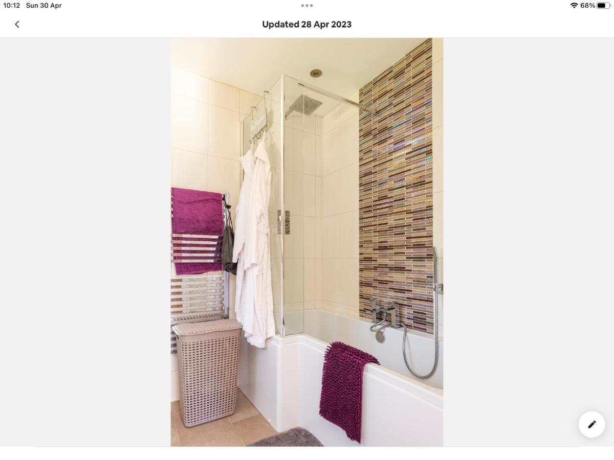 The Kings Suite Oak Drive, Colwyn Bay Ll29 7Yp First Floor Ngoại thất bức ảnh